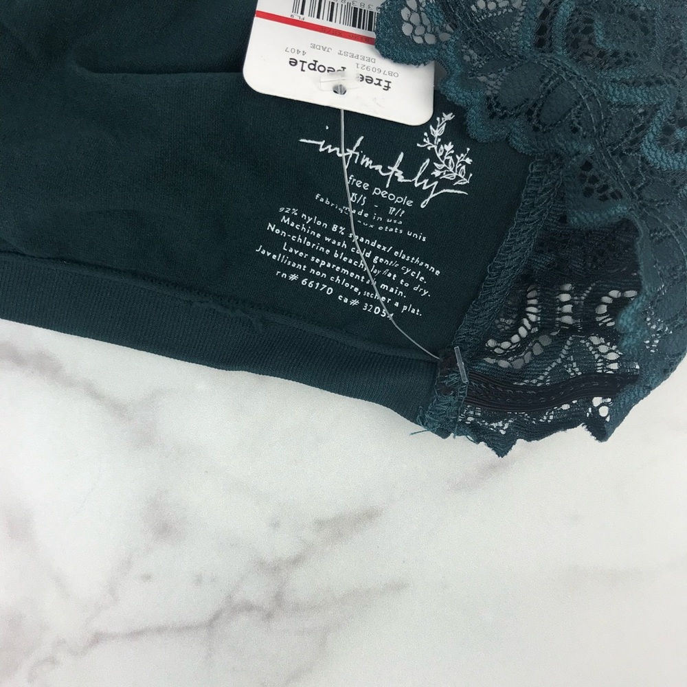 Free People Seamless and Lace Reversible Bandeau - Picture 4 of 7